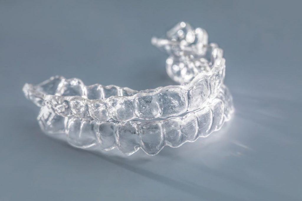invisible braces for crooked teeth